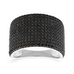 Zilveren ring met zwarte spinelstenen