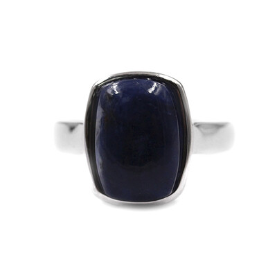 Zilveren ring met een sodaliet