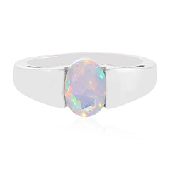 Zilveren ring met een Welo-opaal
