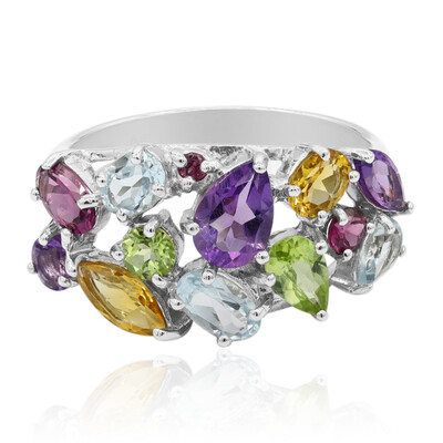 Zilveren ring met een amethist