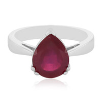 Zilveren ring met een Madagaskar Robijn