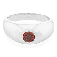 Zilveren ring met een avondrode robijn