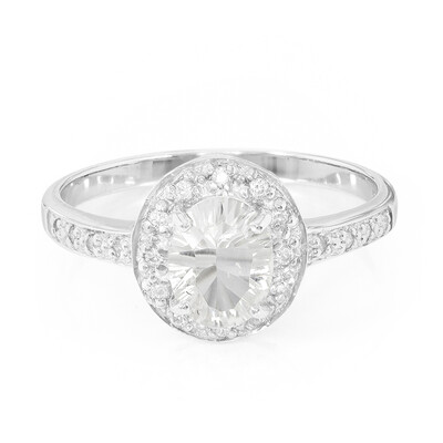 Zilveren ring met een petaliet