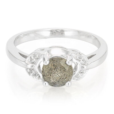 Zilveren ring met een spectroliet
