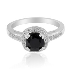 Zilveren ring met een zwarte spinel