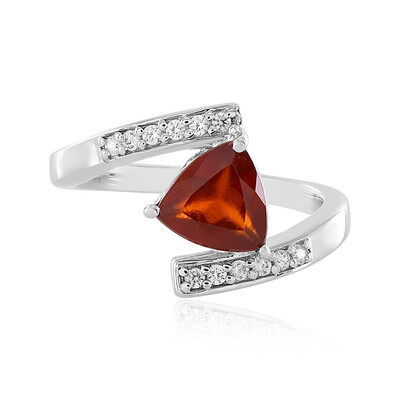Zilveren ring met een hessoniet granaat