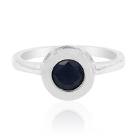 Zilveren ring met een blauwe saffier