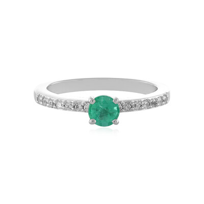Zilveren ring met een Columbiaanse smaragd