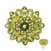 Zilveren ring met een peridoot