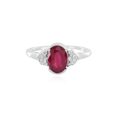 Zilveren ring met een Madagaskar Robijn