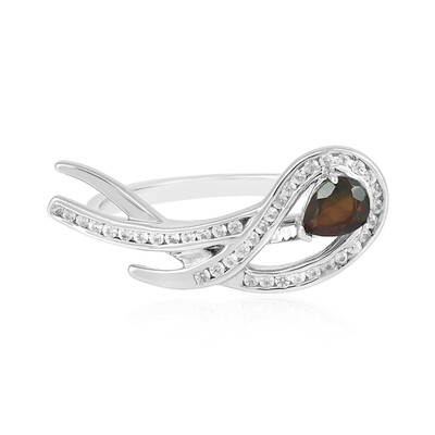 Zilveren ring met een Mezezo opaal