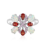 Zilveren ring met Welo-opalen