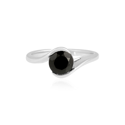 Zilveren ring met een zwarte onyx
