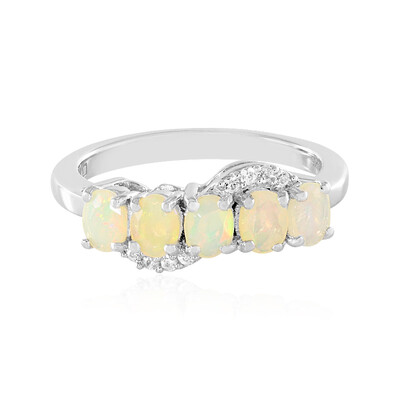 Zilveren ring met Welo-opalen