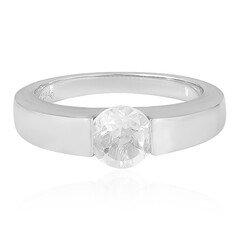 Zilveren ring met een witte kwarts