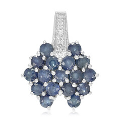 Zilveren hanger met blauwe saffieren