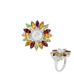 Zilveren ring met een Welo-opaal