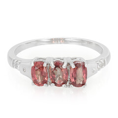 Zilveren ring met avondrode robijn