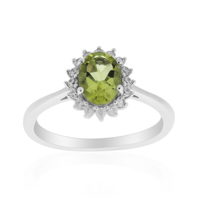 Zilveren ring met een Ouro Verde kwarts