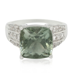 Zilveren ring met een Esperanza Groene Amethist