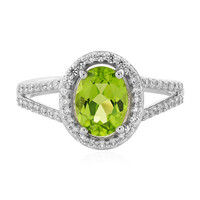 Zilveren ring met een Jilin Peridoot