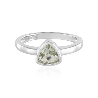 Zilveren ring met een groene amethist