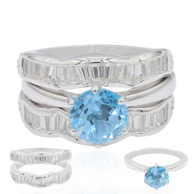 Zilveren ring met een Zwitsers-blauwe topaas