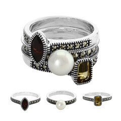 Zilveren ring met een Mozambique granaat