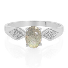 Zilveren ring met een labradoriet