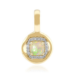 Gouden hanger met een Braziliaanse witte opaal