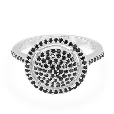 Zilveren ring met zwarte spinelstenen