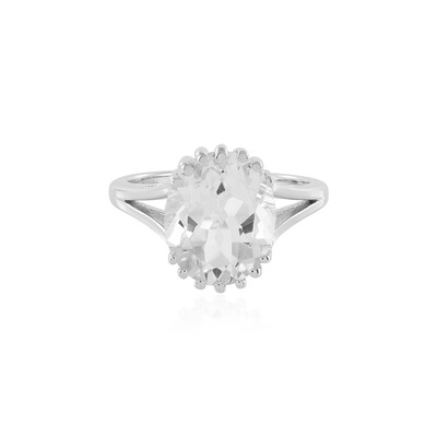 Zilveren ring met een witte topaas
