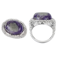 Zilveren ring met een Charoite