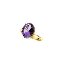 Gouden ring met een amethist