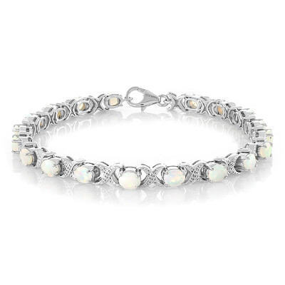 Zilveren armband met Welo-opalen