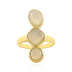 Zilveren ring met een witte maansteen