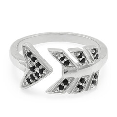 Zilveren ring met zwarte spinelstenen