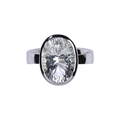 Zilveren ring met een prins kwarts