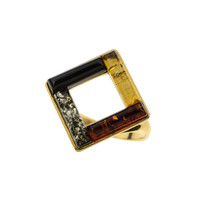 Zilveren ring met Baltische barnsteen