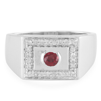 Zilveren ring met een Malawi robijn