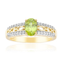 Gouden ring met een Capelinha sfeen