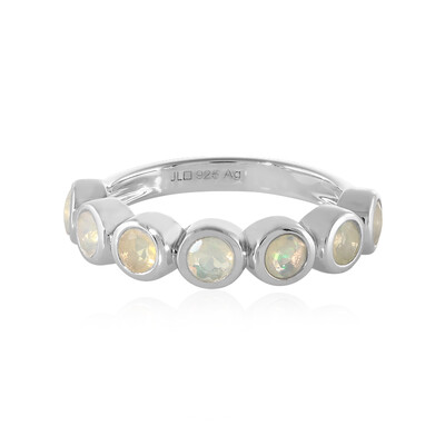 Zilveren ring met Welo-opalen