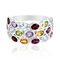 Zilveren ring met hemel-blauwe topaasstenen