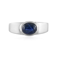 Zilveren ring met een blauwe ster saffier