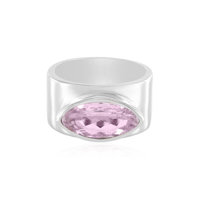 Zilveren ring met een kunziet