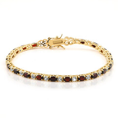Zilveren armband met granaten