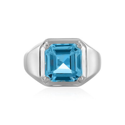 Zilveren ring met een hemel-blauwe topaas