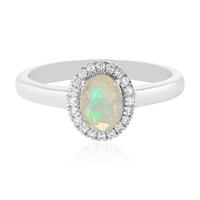Zilveren ring met een Welo-opaal