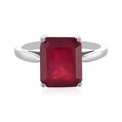 Zilveren ring met een Madagaskar Robijn