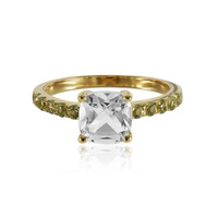 Zilveren ring met een witte topaas